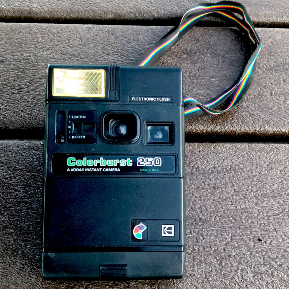 Vintage Kodak camera 📸 🌈